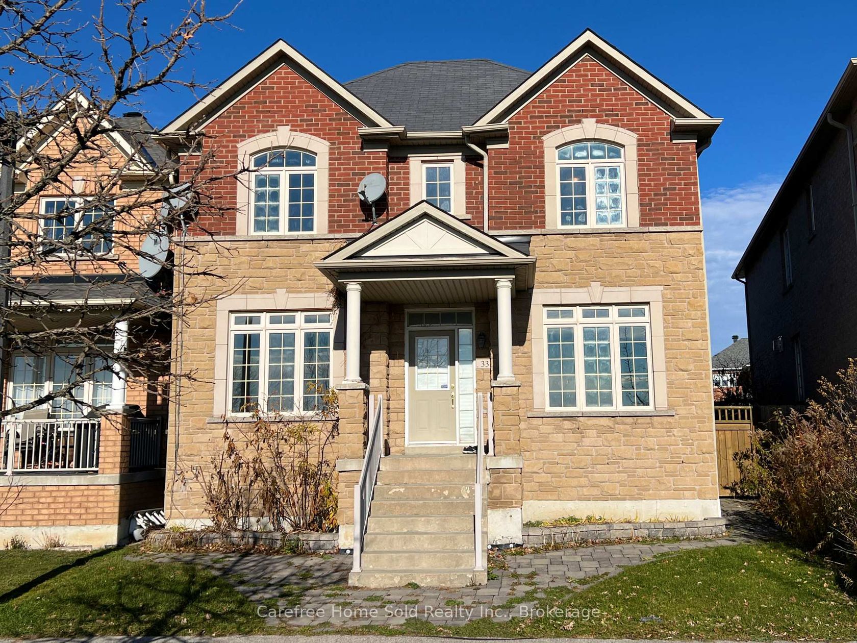 33 Oakmoor Lane, Cornell, Markham 2