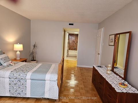 Photo 18 at 123 - 255 The Donway West E, Don Mills, Toronto