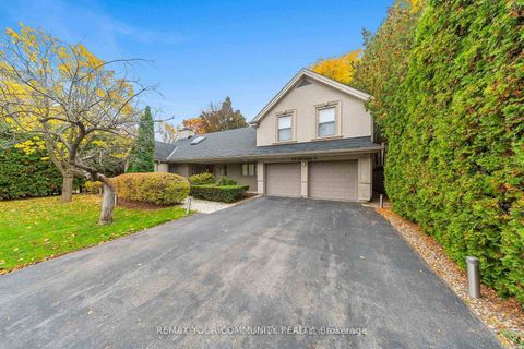 Photo 0 at 154 Old Yonge Street, Windfields, Toronto