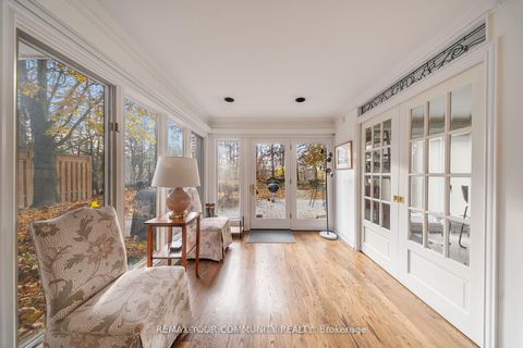 Photo 13 at 154 Old Yonge Street, Windfields, Toronto