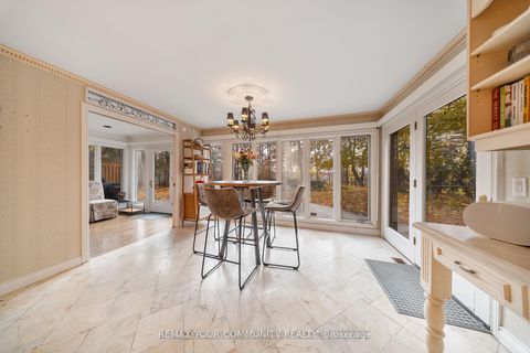 Photo 22 at 154 Old Yonge Street, Windfields, Toronto