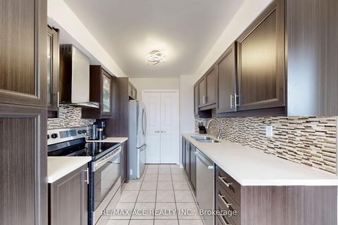 Photo 11 at 1108 - 29 Northern Heights Drive, Langstaff, Richmond Hill