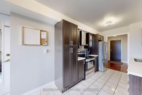 Photo 13 at 1108 - 29 Northern Heights Drive, Langstaff, Richmond Hill