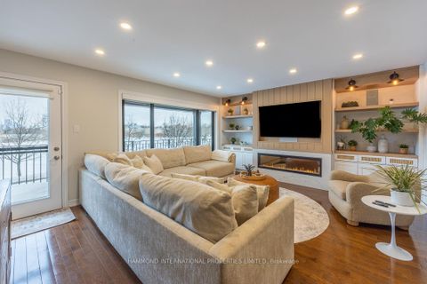 Photo 13 at 85 Northern Dancer Boulevard, The Beaches, Toronto