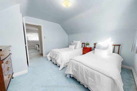 Photo 16 at 38 Eltham Drive, Alderwood, Toronto