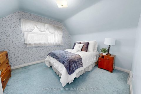 Photo 17 at 38 Eltham Drive, Alderwood, Toronto