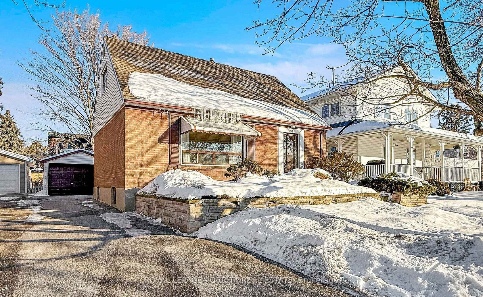 38 Eltham Drive, Alderwood, Toronto 