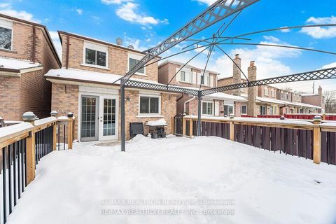 Photo 26 at 14 Mansewood Gardens, West Hill, Toronto