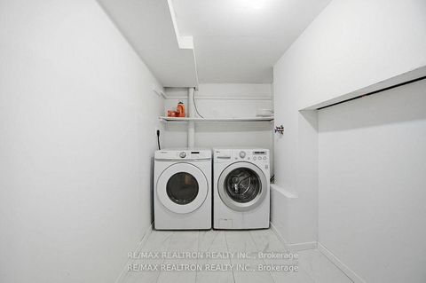 Photo 29 at 14 Mansewood Gardens, West Hill, Toronto