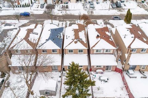 Photo 44 at 14 Mansewood Gardens, West Hill, Toronto