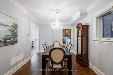 Photo 14 at 470 Runnymede Road, Bloor West Village, Toronto