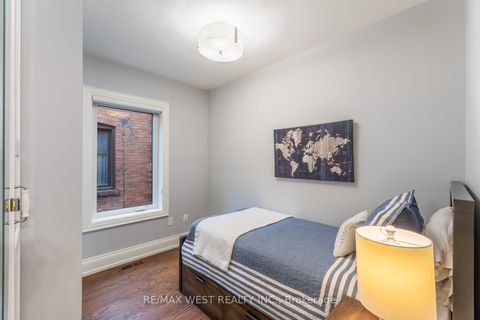 Photo 29 at 470 Runnymede Road, Bloor West Village, Toronto