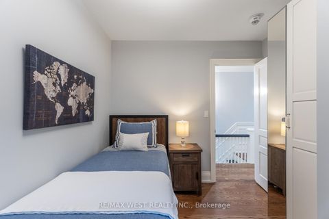 Photo 30 at 470 Runnymede Road, Bloor West Village, Toronto