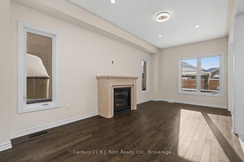 Photo 8 at 99 Terry Clayton Avenue, Beaverton, Brock