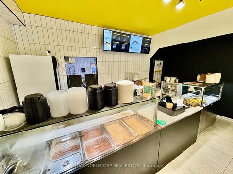 Photo 6 at 954 Wilson Avenue, CFB, Toronto