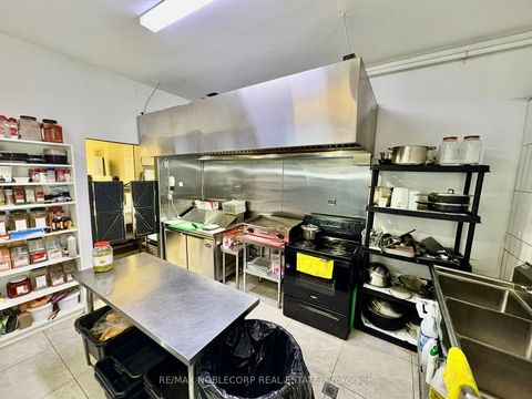 Photo 12 at 954 Wilson Avenue, CFB, Toronto