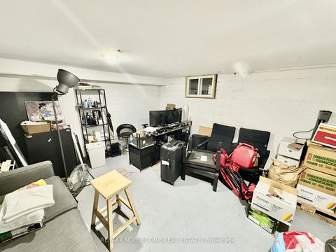Photo 17 at 954 Wilson Avenue, CFB, Toronto