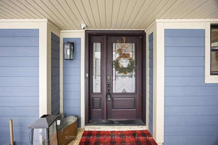 Photo 1 at 1319 South Aldo Drive, Lorne Park, Mississauga