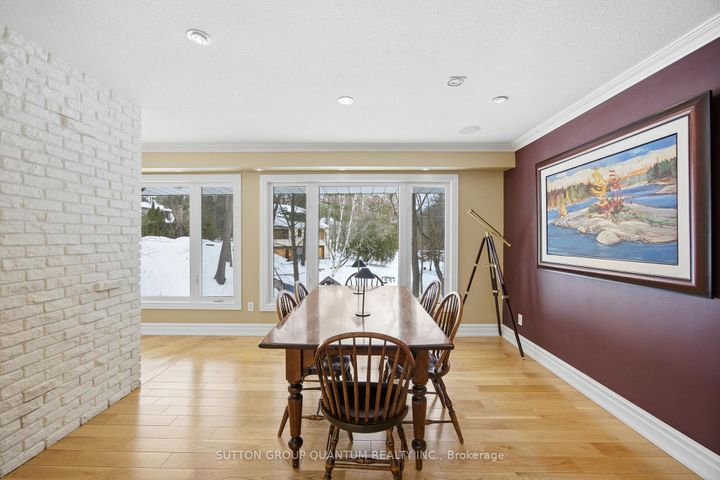 Photo 11 at 1319 South Aldo Drive, Lorne Park, Mississauga