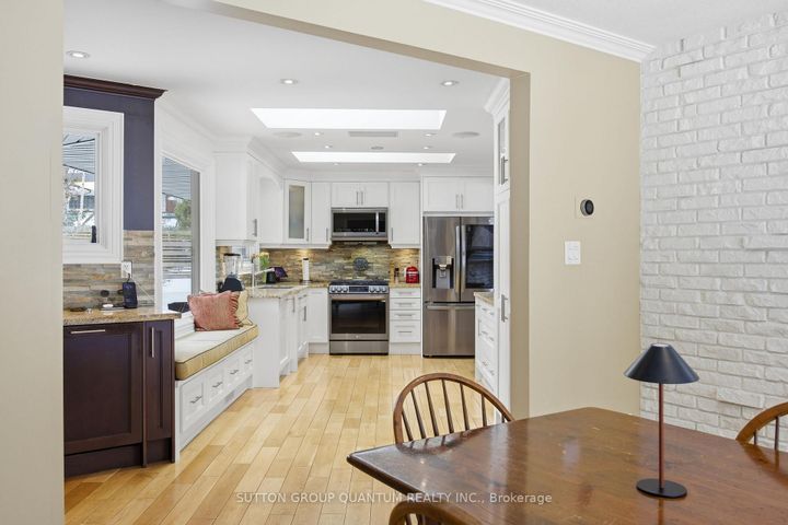 Photo 13 at 1319 South Aldo Drive, Lorne Park, Mississauga