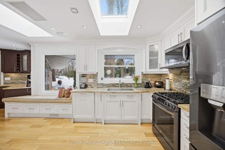 Photo 20 at 1319 South Aldo Drive, Lorne Park, Mississauga