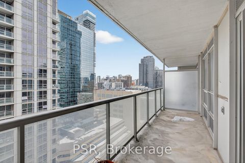 Photo 11 at 2414 - 761 Bay Street, Bay Street Corridor, Toronto