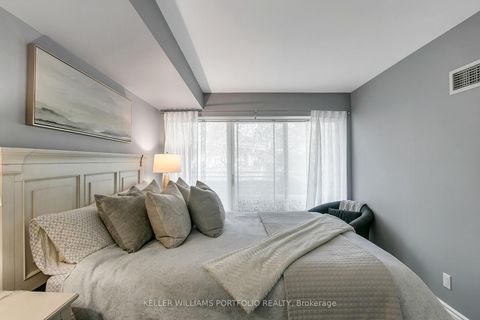 Photo 17 at 222 - 600 Queens Quay W, Waterfront Communities C1, Toronto