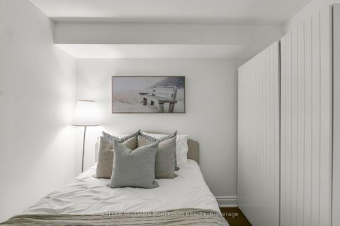 Photo 21 at 222 - 600 Queens Quay W, Waterfront Communities C1, Toronto