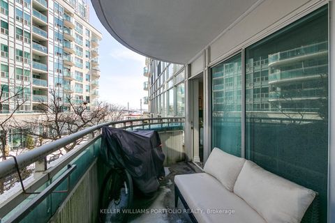 Photo 25 at 222 - 600 Queens Quay W, Waterfront Communities C1, Toronto