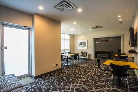 Photo 29 at 222 - 600 Queens Quay W, Waterfront Communities C1, Toronto