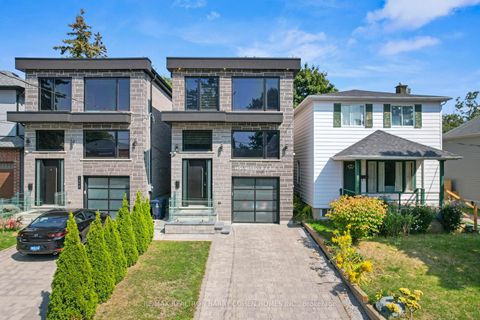 Photo 2 at 149A Westbourne Avenue, Birchmount, Toronto