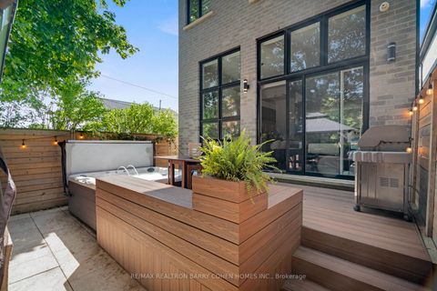 Photo 10 at 149A Westbourne Avenue, Birchmount, Toronto