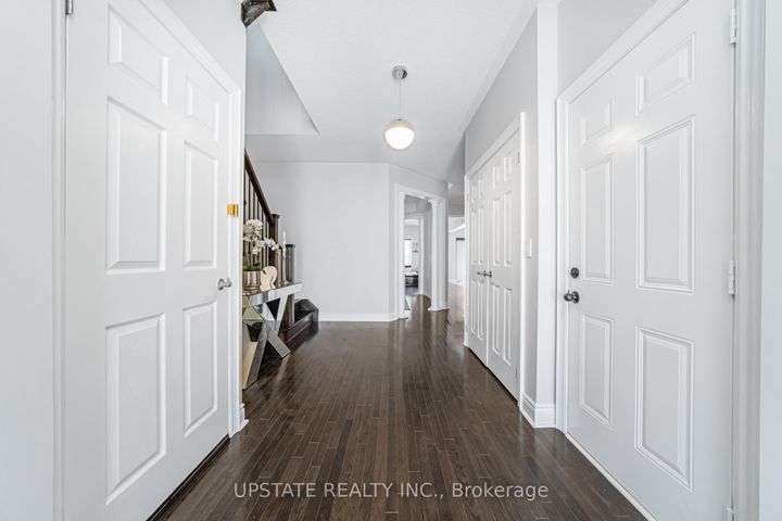 Photo 4 at 5 Dillon Drive, Credit Valley, Brampton