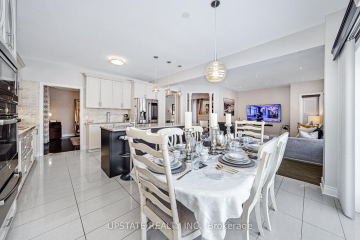 Photo 23 at 5 Dillon Drive, Credit Valley, Brampton