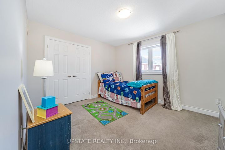 Photo 29 at 5 Dillon Drive, Credit Valley, Brampton