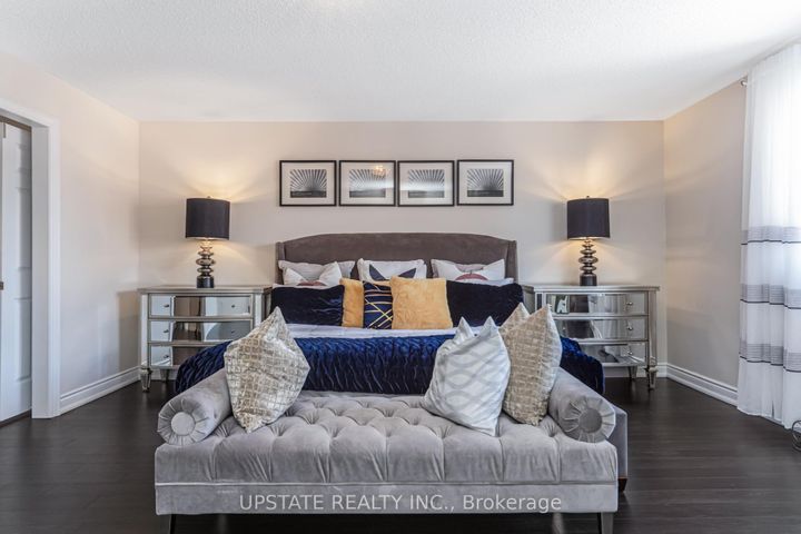 Photo 32 at 5 Dillon Drive, Credit Valley, Brampton