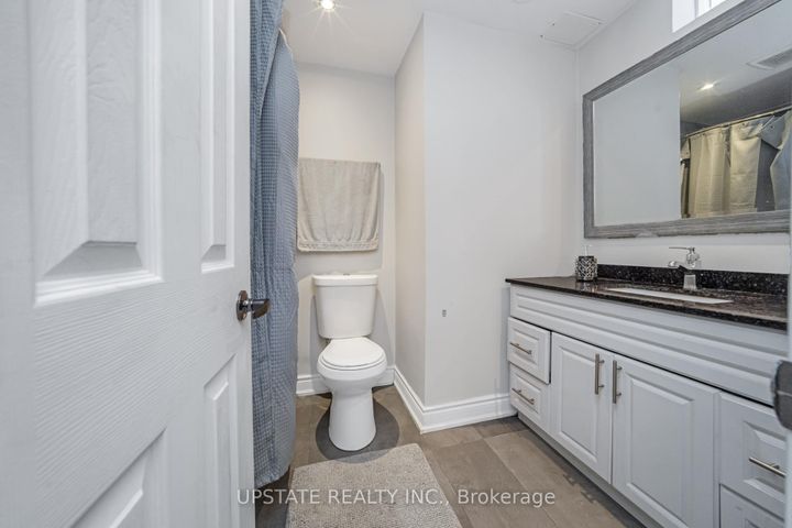 Photo 42 at 5 Dillon Drive, Credit Valley, Brampton