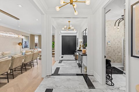 Photo 2 at 539 Beverley Glen Boulevard, Beverley Glen, Vaughan