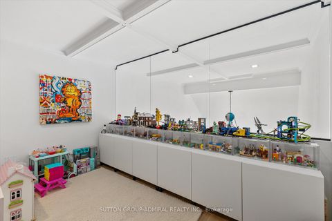 Photo 23 at 539 Beverley Glen Boulevard, Beverley Glen, Vaughan