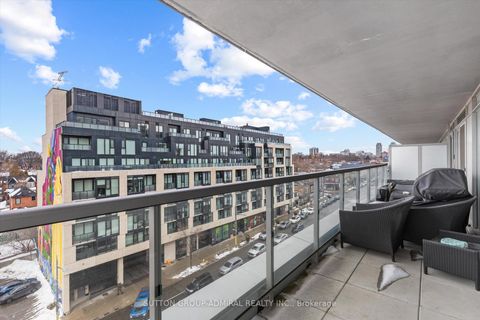 Photo 6 at 614 - 835 St Clair Avenue, Wychwood, Toronto