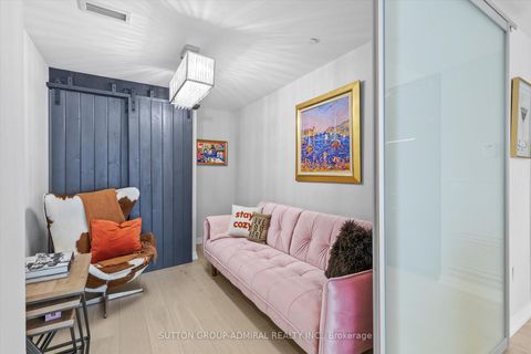 Photo 8 at 614 - 835 St Clair Avenue, Wychwood, Toronto