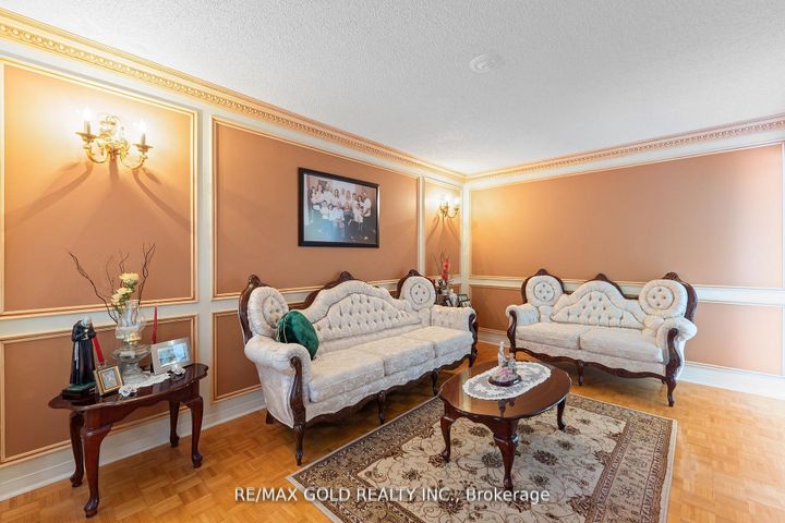 Photo 13 at 38 Mountainberry Road, Wellington, Brampton