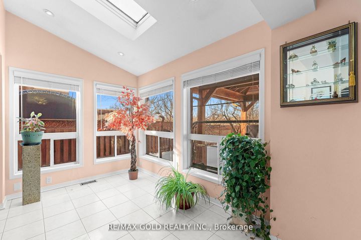 Photo 21 at 38 Mountainberry Road, Wellington, Brampton