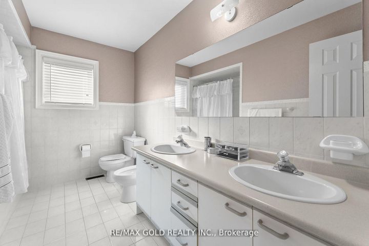 Photo 36 at 38 Mountainberry Road, Wellington, Brampton