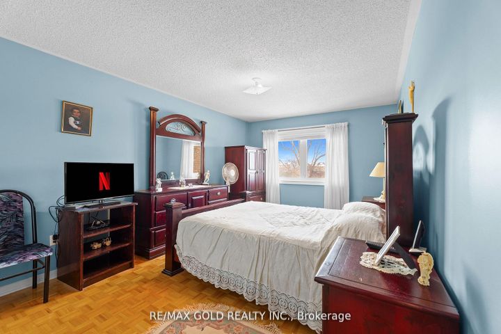 Photo 37 at 38 Mountainberry Road, Wellington, Brampton