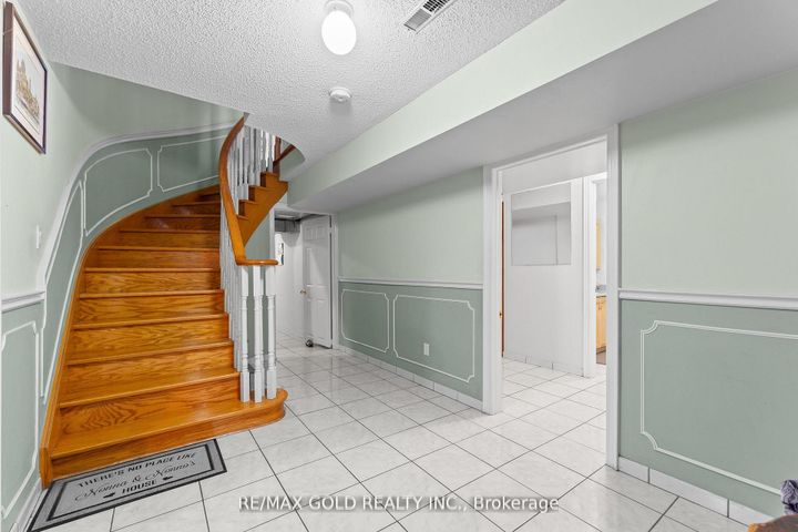 Photo 39 at 38 Mountainberry Road, Wellington, Brampton