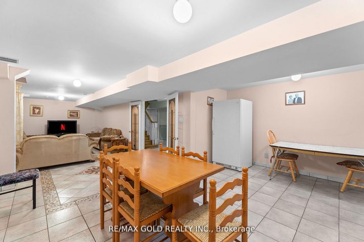 Photo 41 at 38 Mountainberry Road, Wellington, Brampton