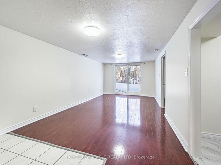 Photo 26 at 209 Apache Trail, Pleasant View, Toronto