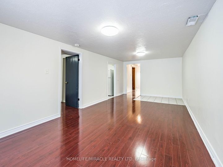 Photo 28 at 209 Apache Trail, Pleasant View, Toronto