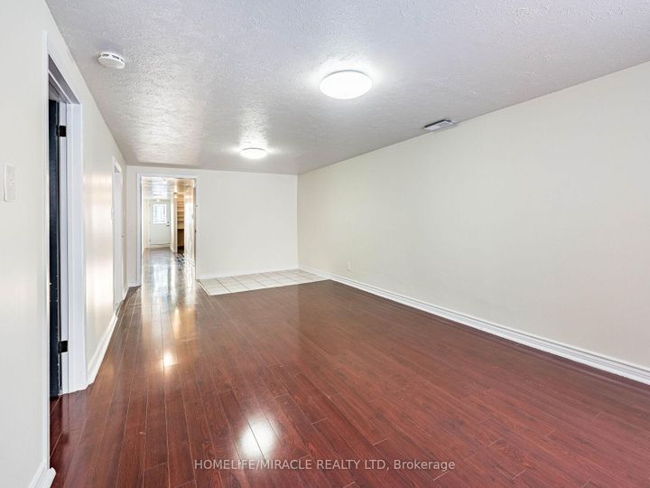 Photo 29 at 209 Apache Trail, Pleasant View, Toronto